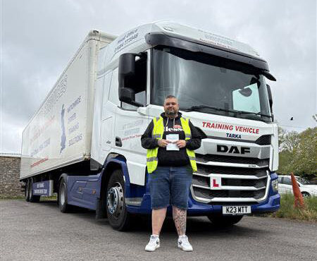 teve celebrating his clean sheet Category CE 3b HGV test pass at MT Training Bristol